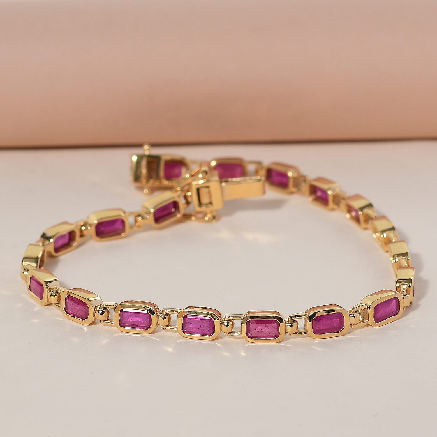 African Ruby Link Bracelet Size - 7.5) in 14K Gold Overlay Sterling Silver 8.34 Ct, Silver Wt. 10.31 Gms