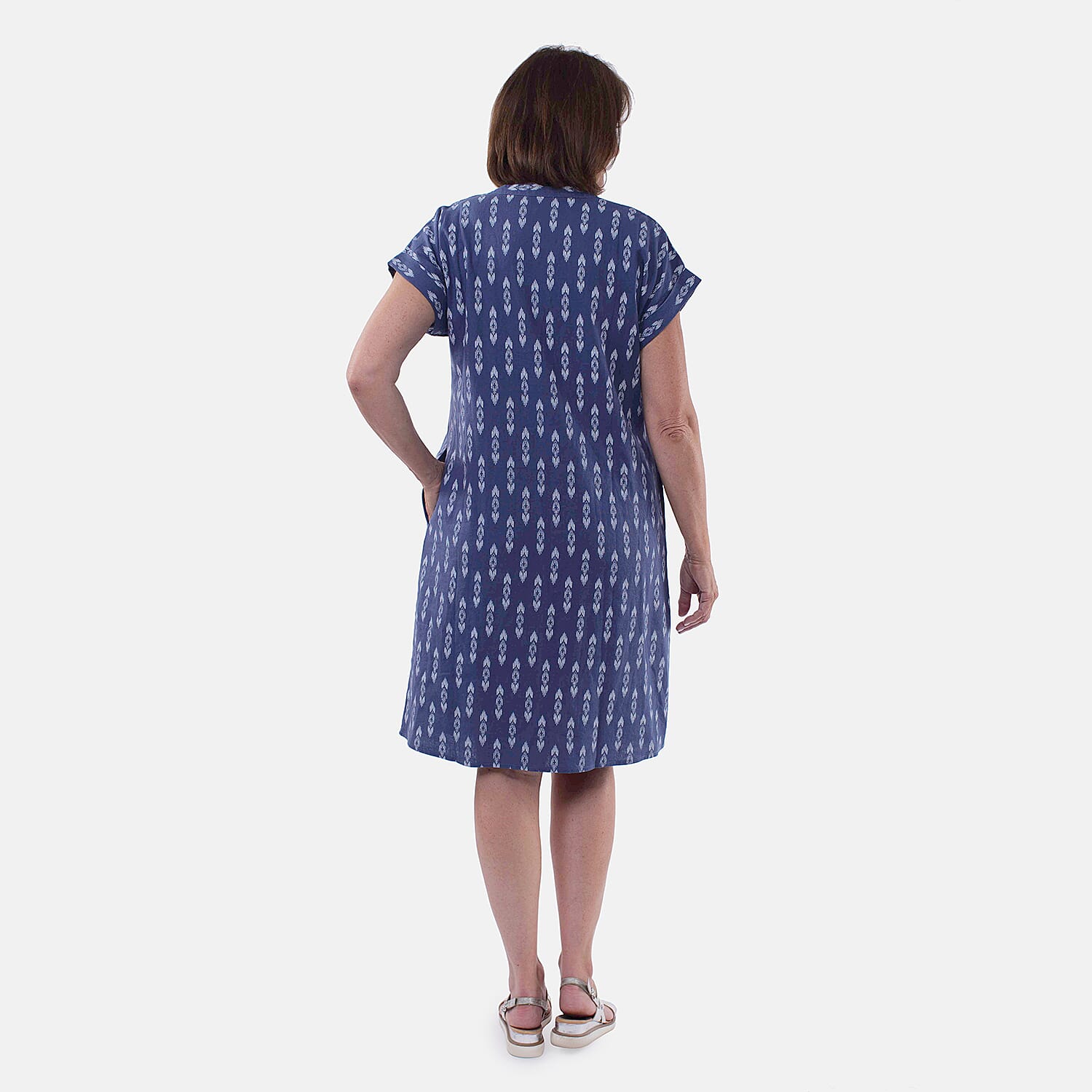 TAMSY Linen Blend Open Neck Half Placket Dress with Grown on Sleeve (Size L,16-18) - Navy & White