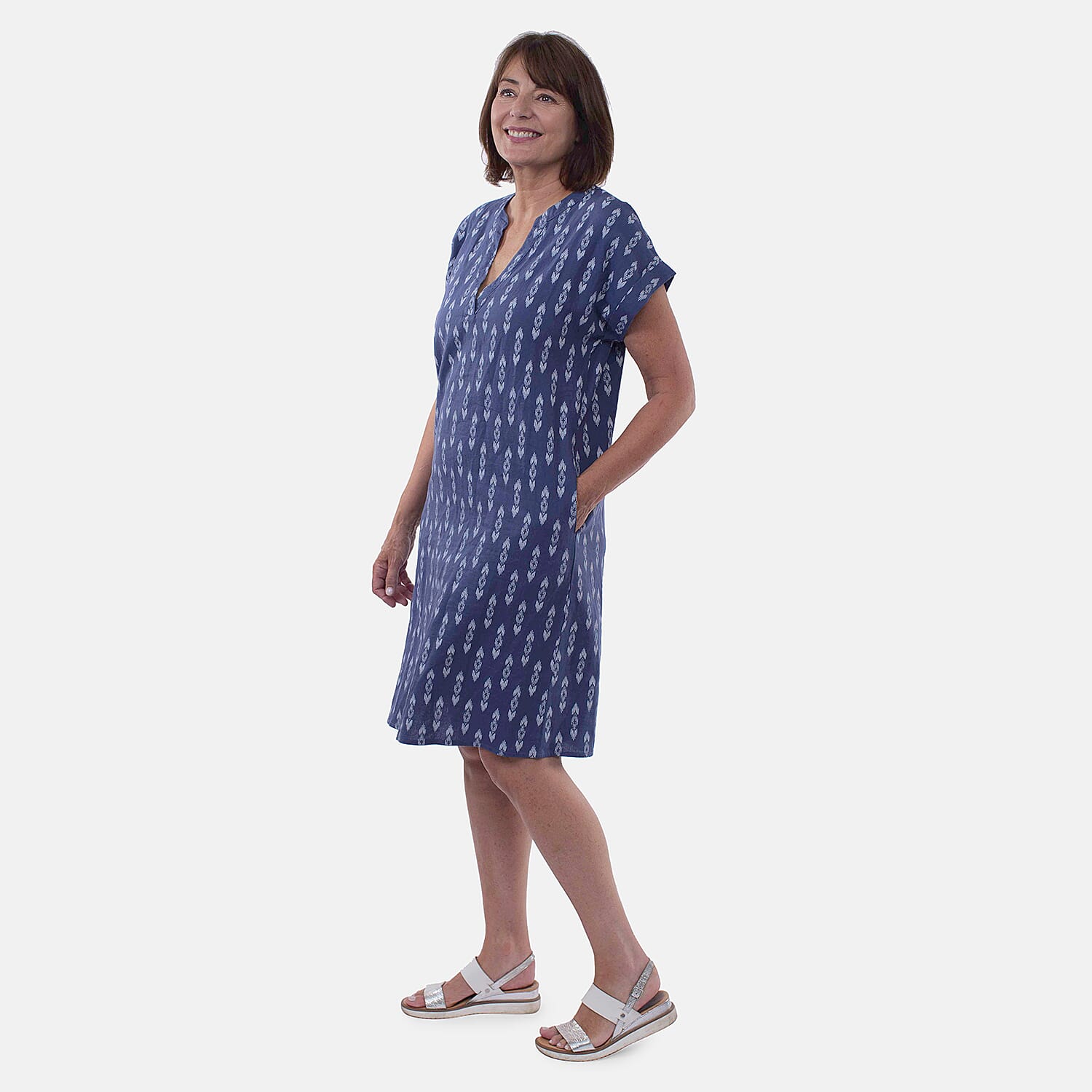 TAMSY Linen Blend Open Neck Half Placket Dress with Grown on Sleeve (Size L,16-18) - Navy & White