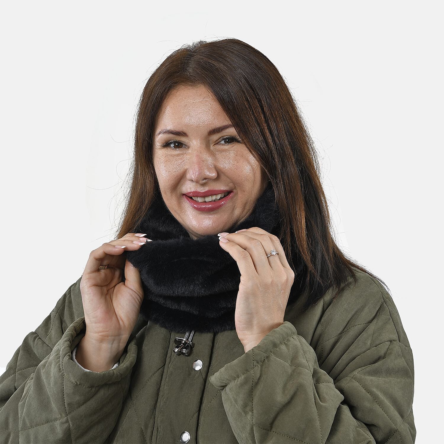 2 in 1 Infinity Faux Fur Scarf and Hat (Size 35x28 Cm) - Black