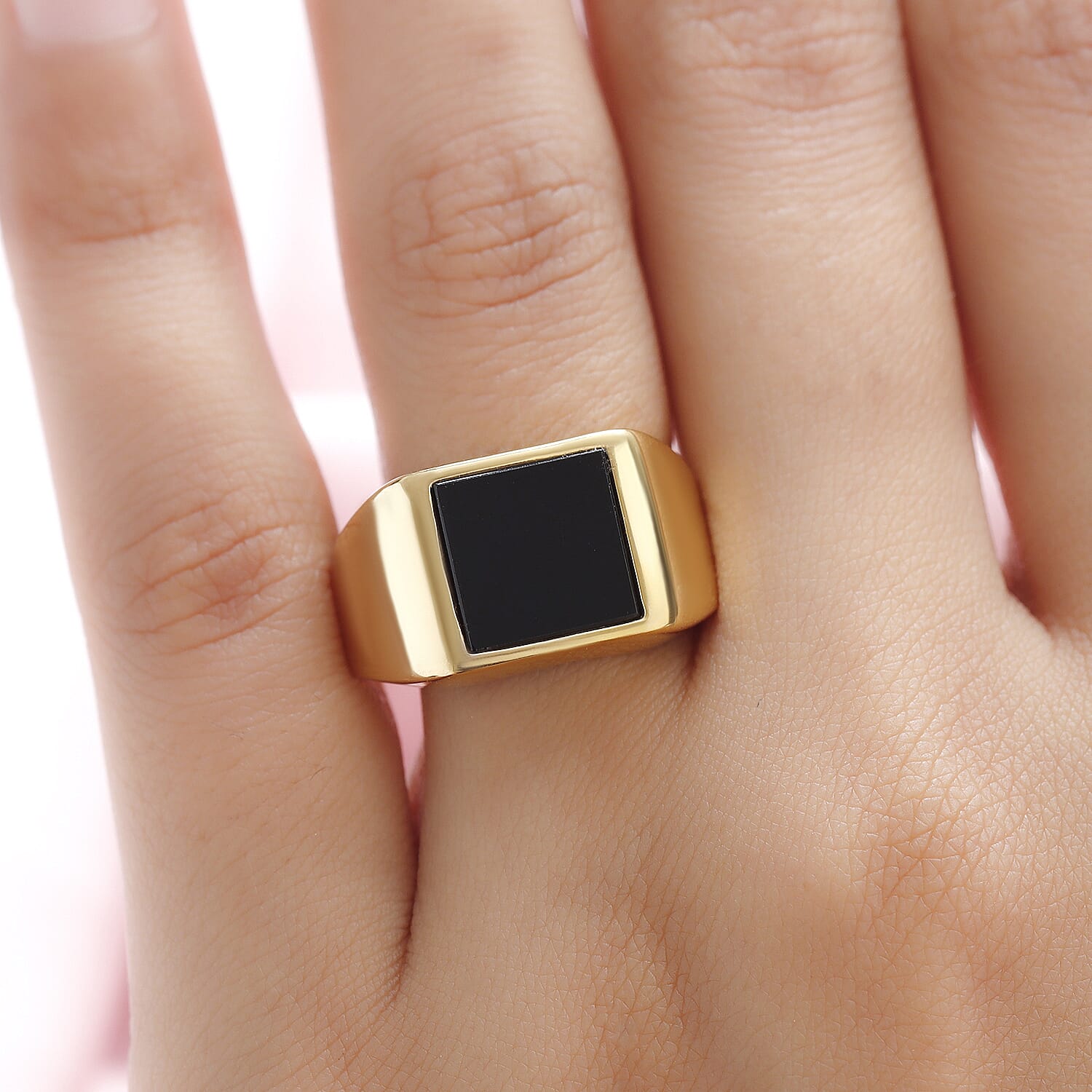 Black Onyx Solitaire Ring in 14K Vermeil Gold Overlay Sterling Silver 3.61 Ct, Silver Wt. 8.52 Gms