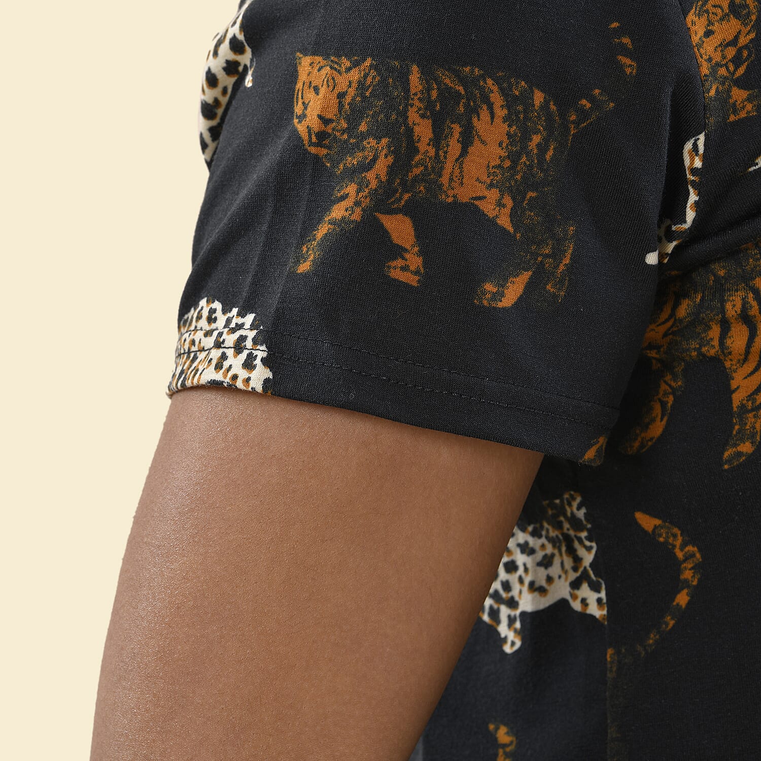 Tamsy Shirt - Black & White