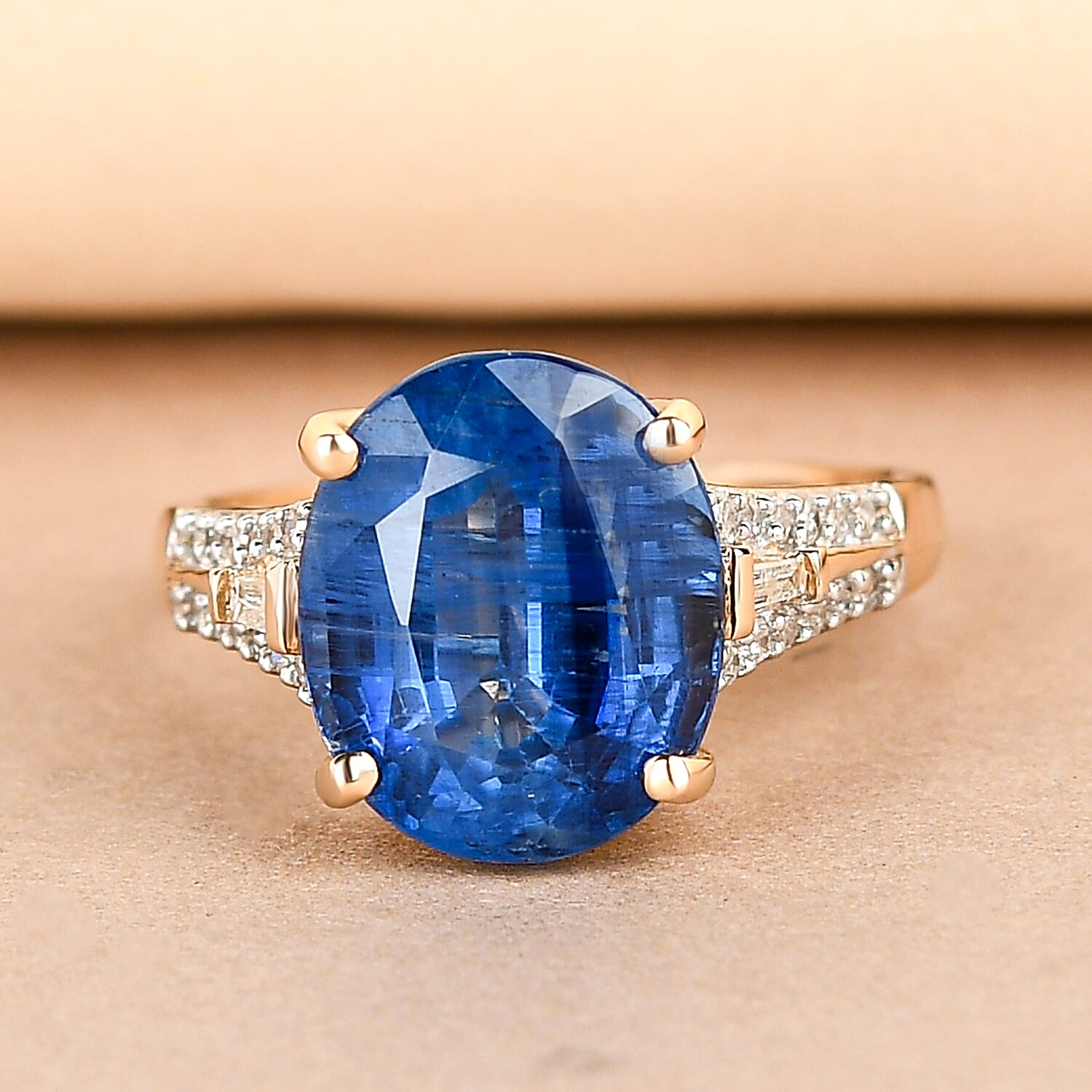 9K Yellow Gold Natural Kyanite and Diamond Ring 6.62 Ct.