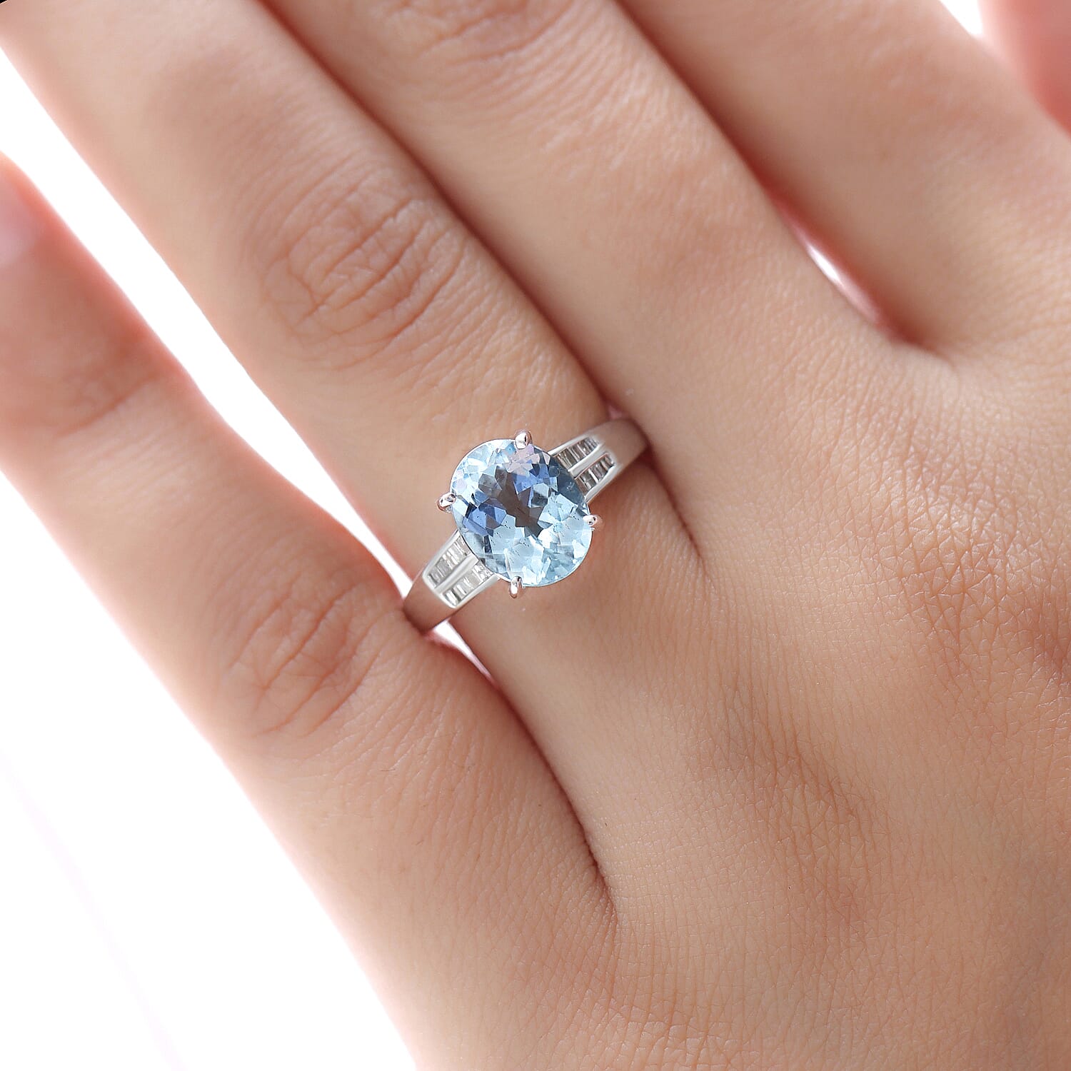 Rare Size - 9K White Gold AAA Espirito Santo Aquamarine and Diamond Ring 2.67 Ct.