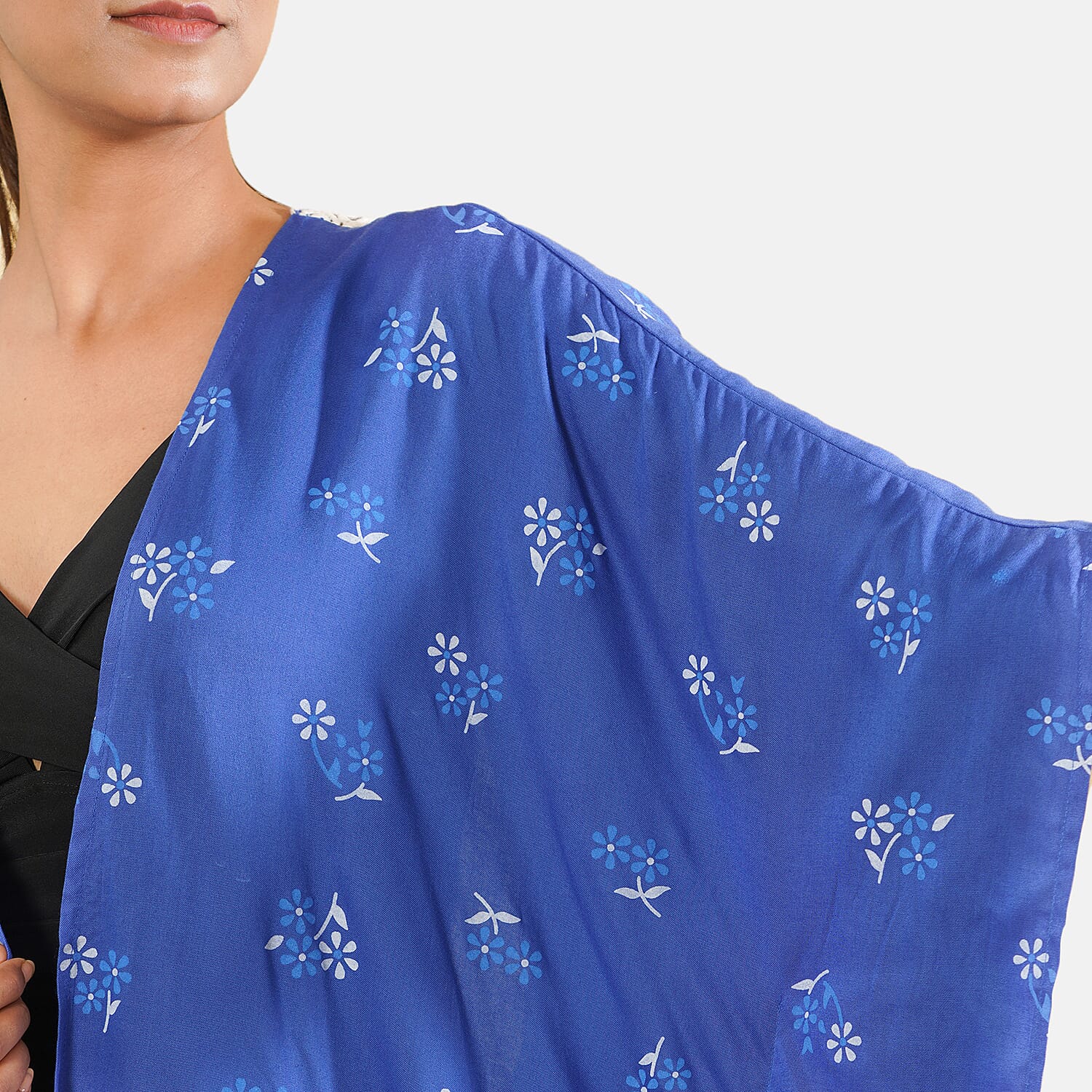 TAMSY 100% Viscose Floral Pattern Open Front Kimono (One Size) - Blue
