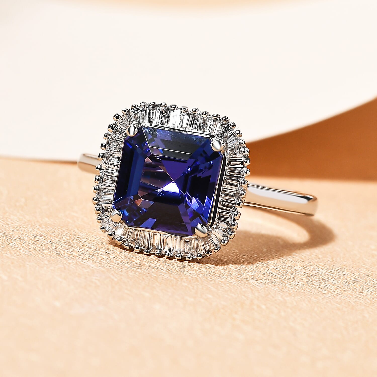 RHAPSODY 950 Platinum AAAA Tanzanite (Asscher Cut) and Diamond (VS-EF) Ring 2.77 Ct, Platinum Wt. 5.72 Gms