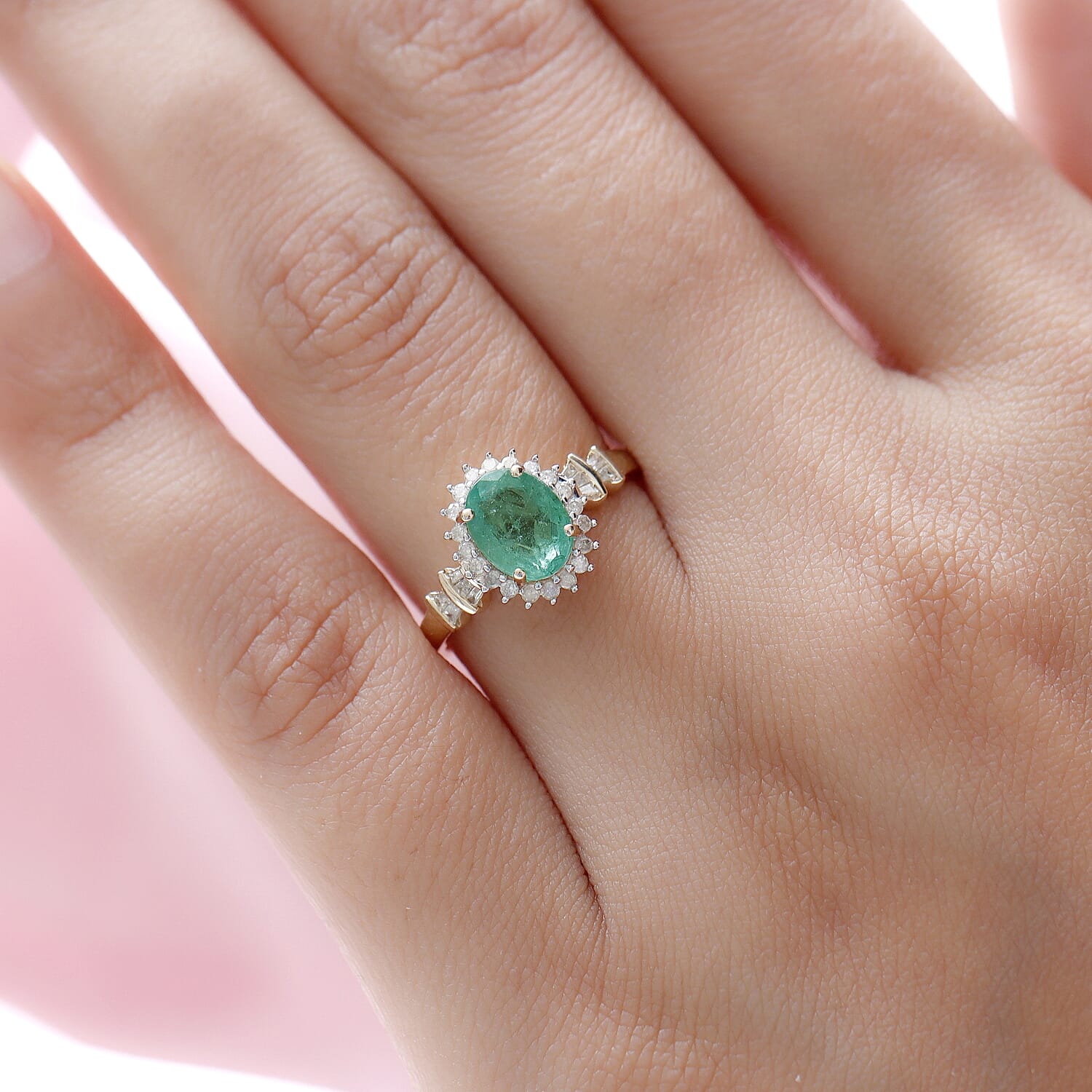 9K Yellow Gold Ethiopian Emerald and Diamond Ring 1.36 Ct.