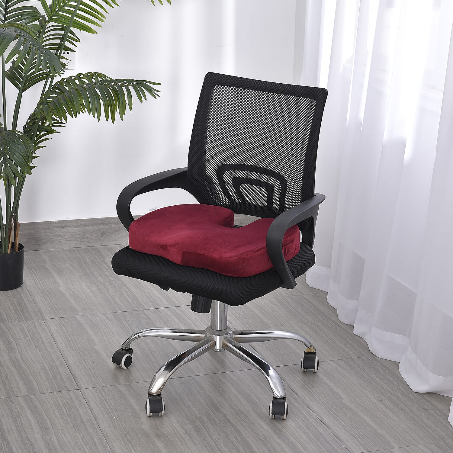 Memory Foam Seat Cushion (Size 44x35x7 Cm) - Burgundy