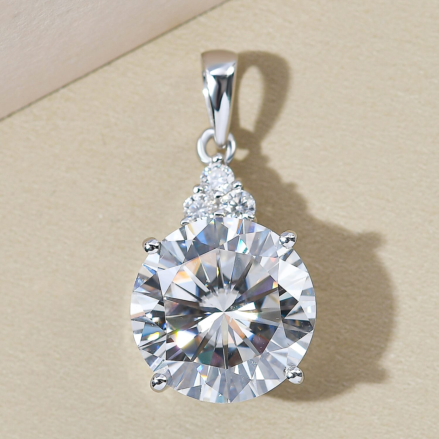 9K White Gold Moissanite Pendant 8.13 Ct.