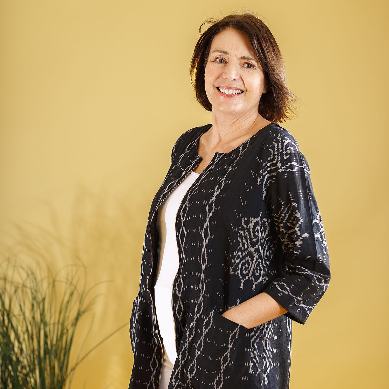 Bali Collection - 100% Cotton Casual Jacket (One Size) - Black and White