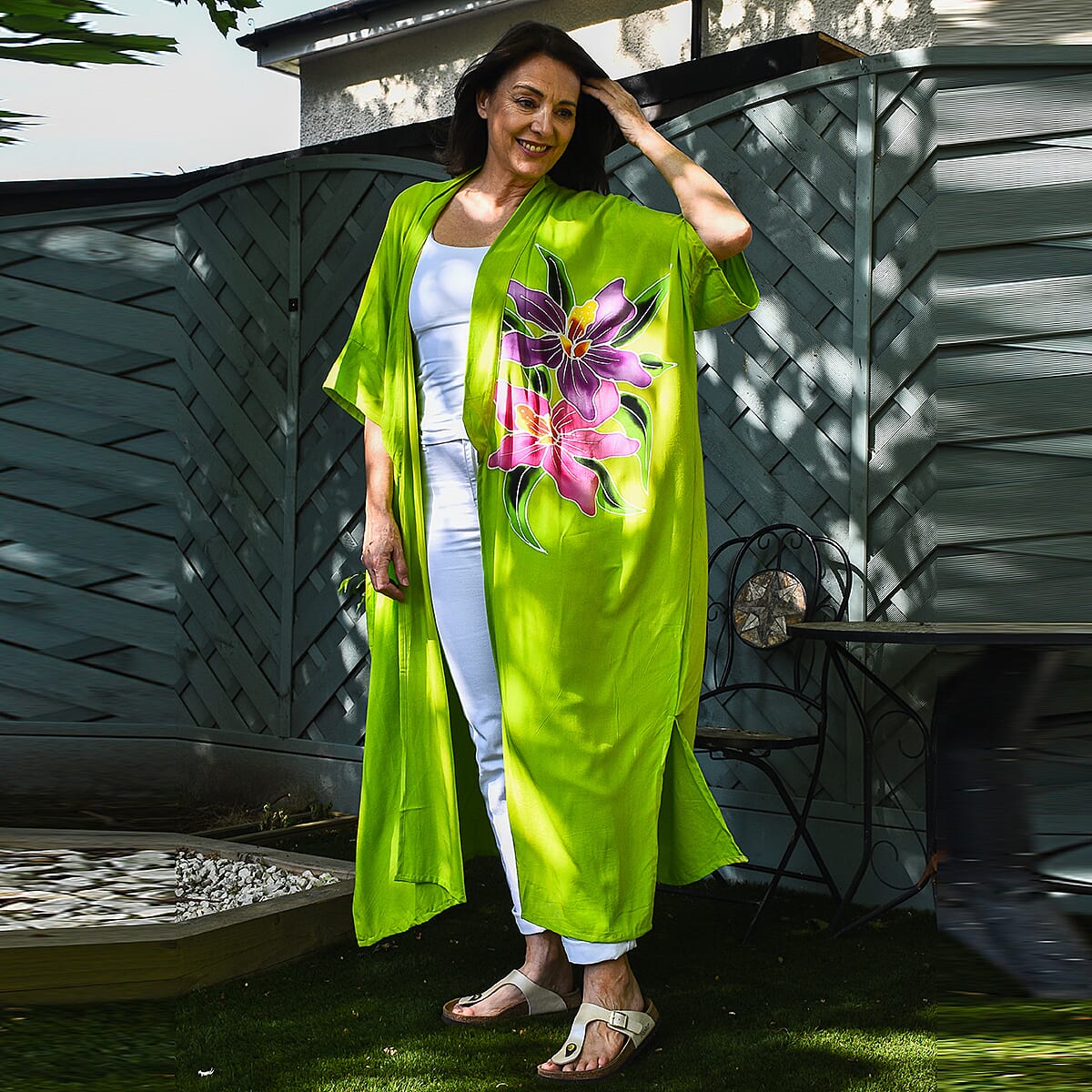 Bali Collection - 100% Viscose Handpainted Floral Pattern Kimono (One Size) - Green