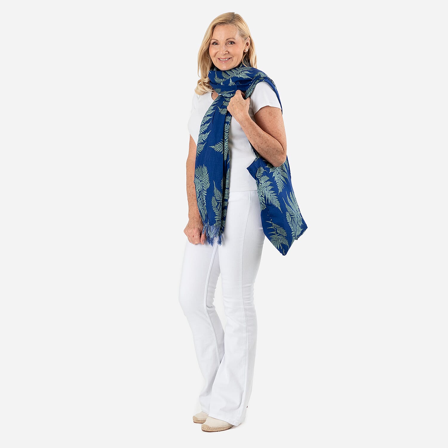 100% Viscose Leaf Pattern Scarf (Size 175x115 Cm) and Bag - Blue