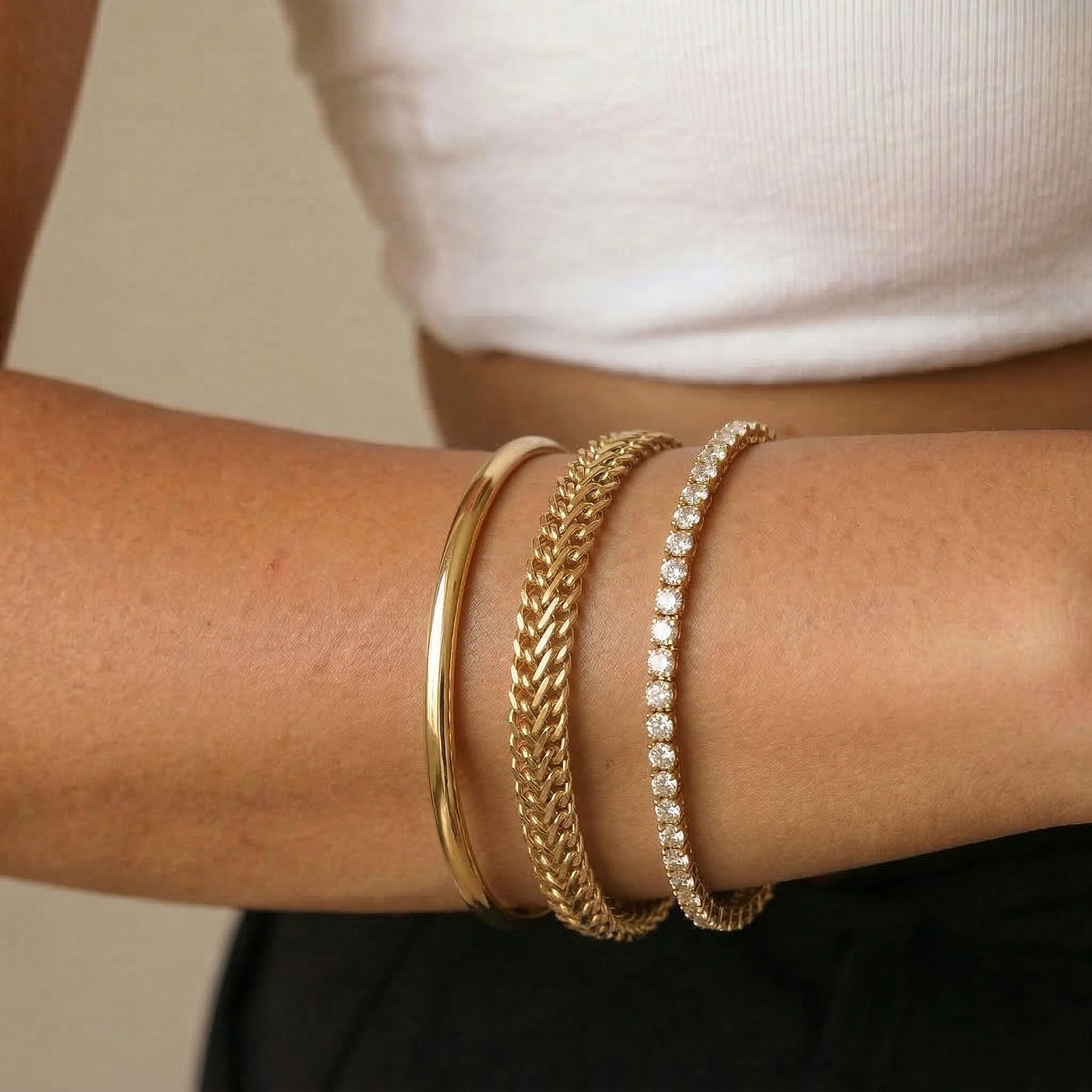 9K Yellow Gold Hollow Woven Curb Bracelet 7.5 Inch