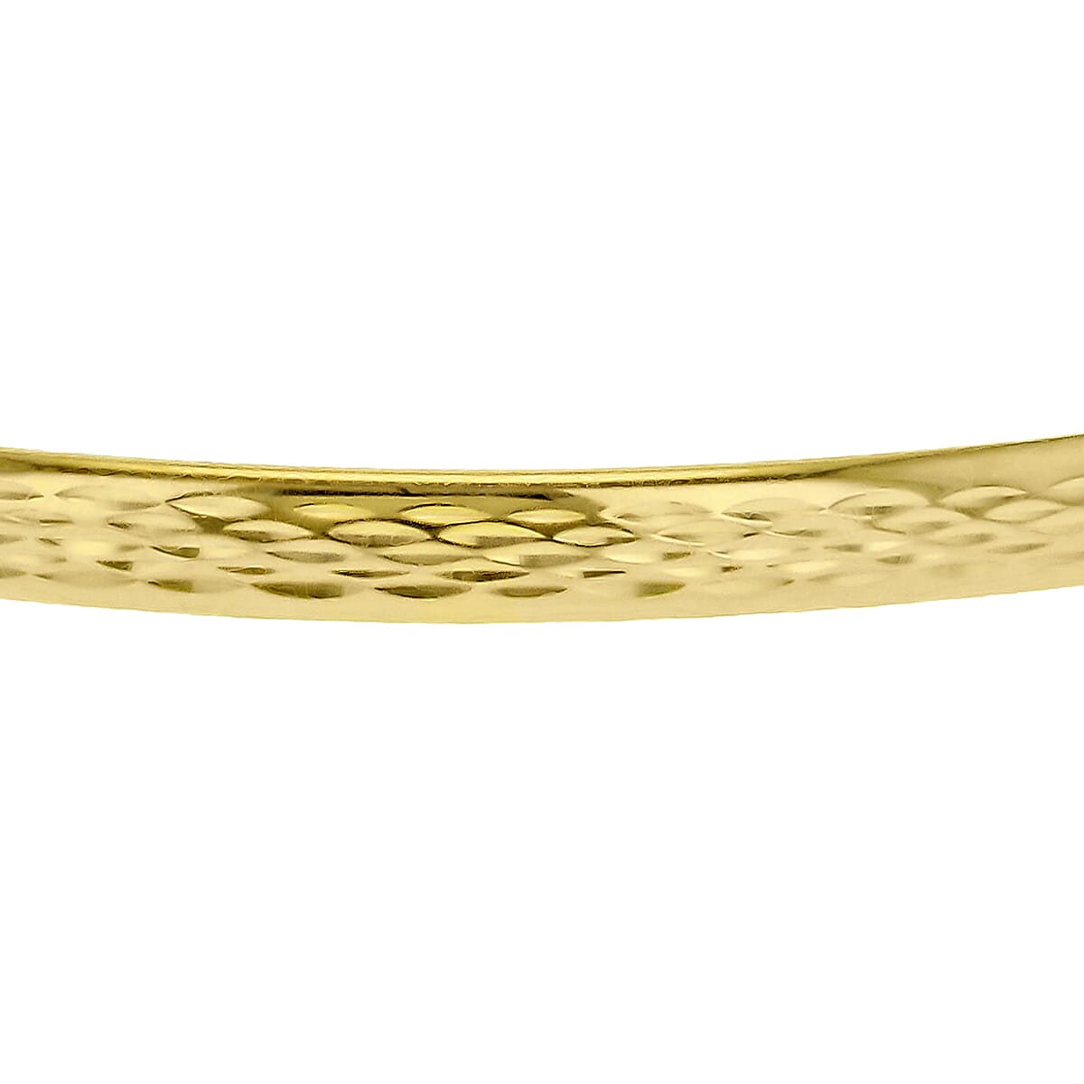 9K Yellow Gold 4mm Diamond Cut Bangle Supreme Finish