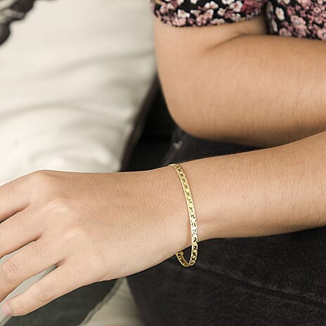 9K Yellow Gold Diamond Cut Star Pattern Expandable Bangle