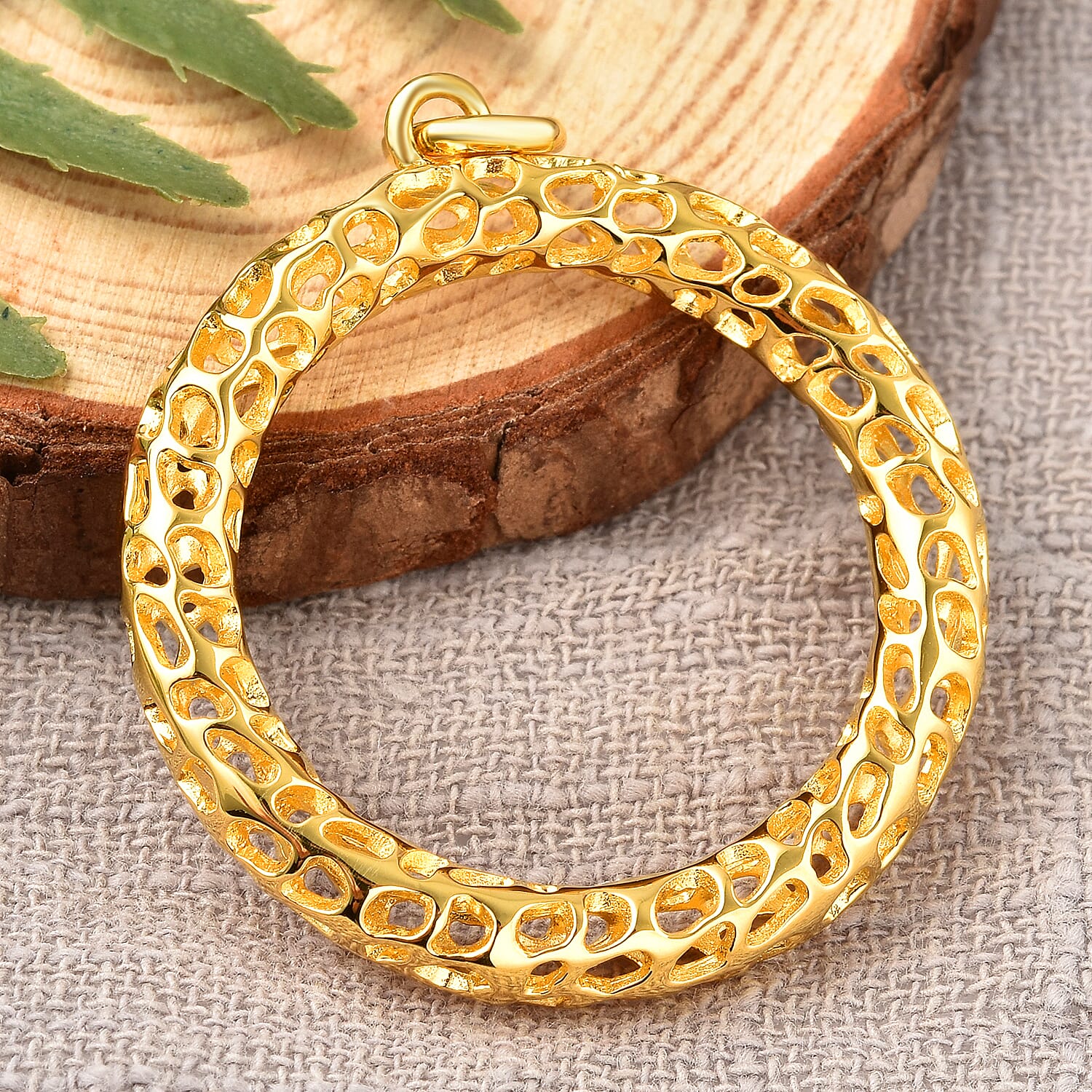 RACHEL GALLEY - 18K Vermeil Yellow Gold Overlay Sterling Silver Lattice Circle Of Life Pendant, Silver Wt. 5.40 Gms