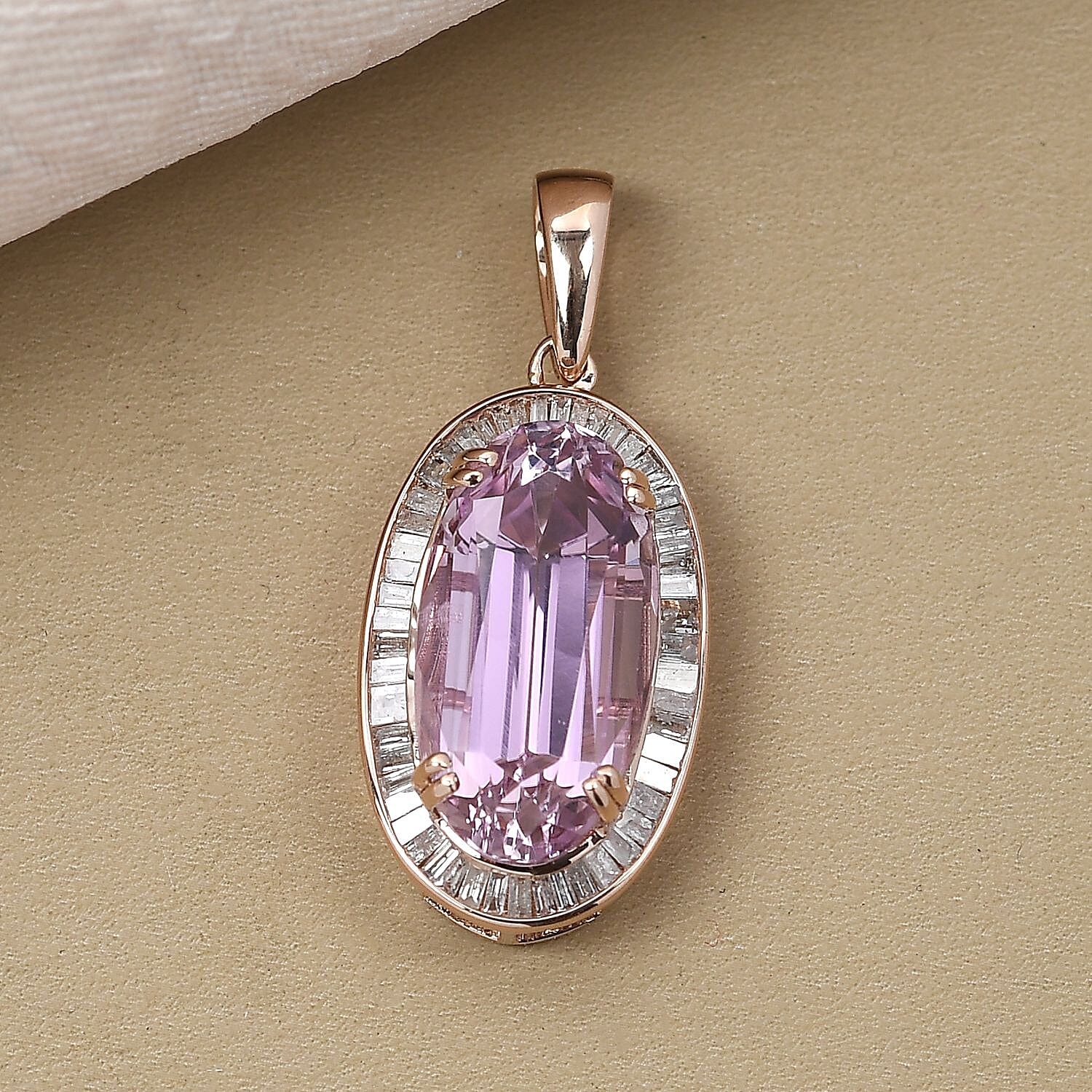 9K Rose Gold AAA Kunzite and Diamond Pendant 10.83 Ct.