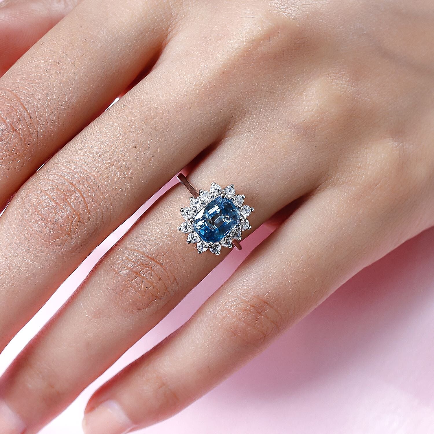 9K White Gold Blue Zircon & Natural Zircon Ring 3.63 Ct.