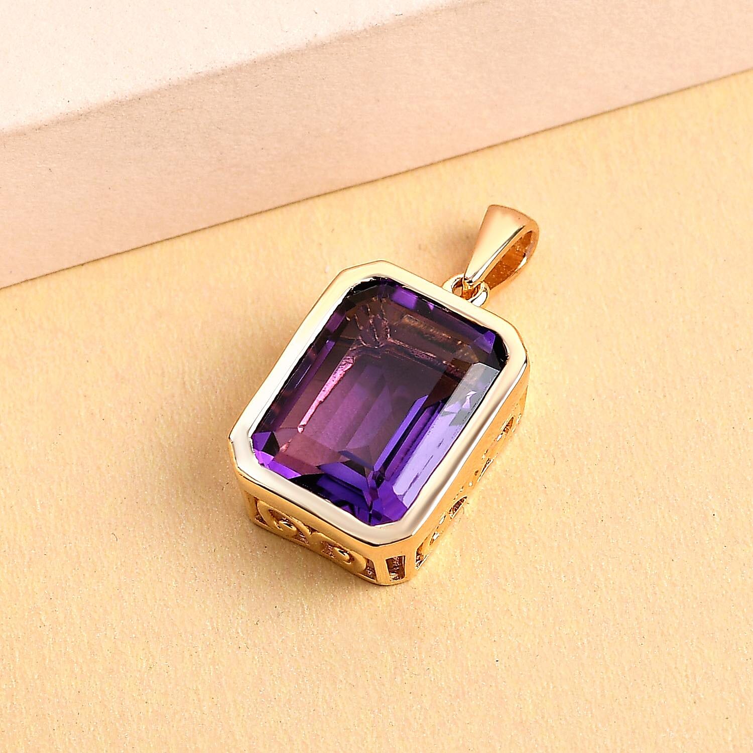 Lusaka Amethyst Pendant in 18K Vermeil Yellow Gold Overlay Sterling Silver 11.00 Ct.