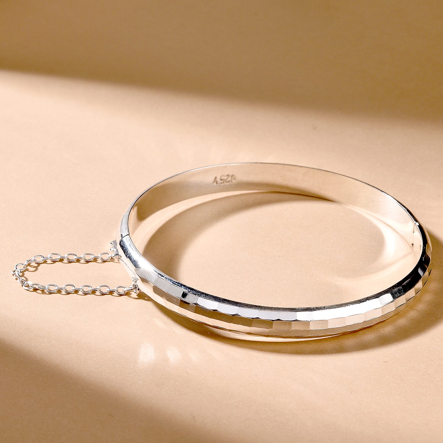 Rhodium Overlay Sterling Silver Bangle (Size 7.5) With Clasp and Safety Chain, Silver Wt. 7.85 Gms