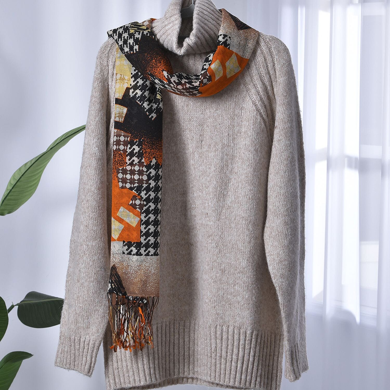 LA MAREY Merino Wool Baby Chick Pattern Scarf (Size 66x184 Cm) - Brown