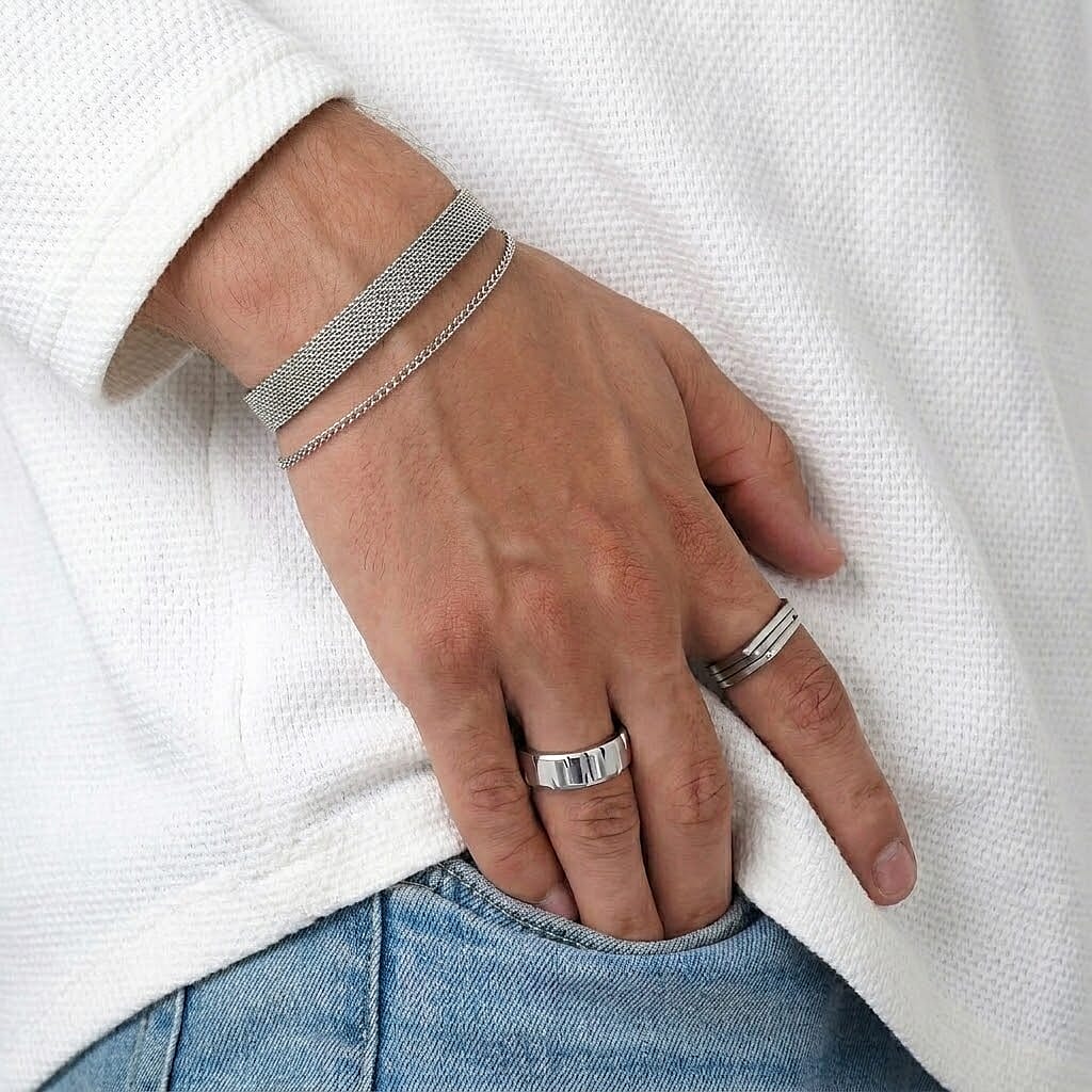 Sterling Silver 7.5mm Diamond Cut and Plain Reversible Bracelet 7.5 Inch