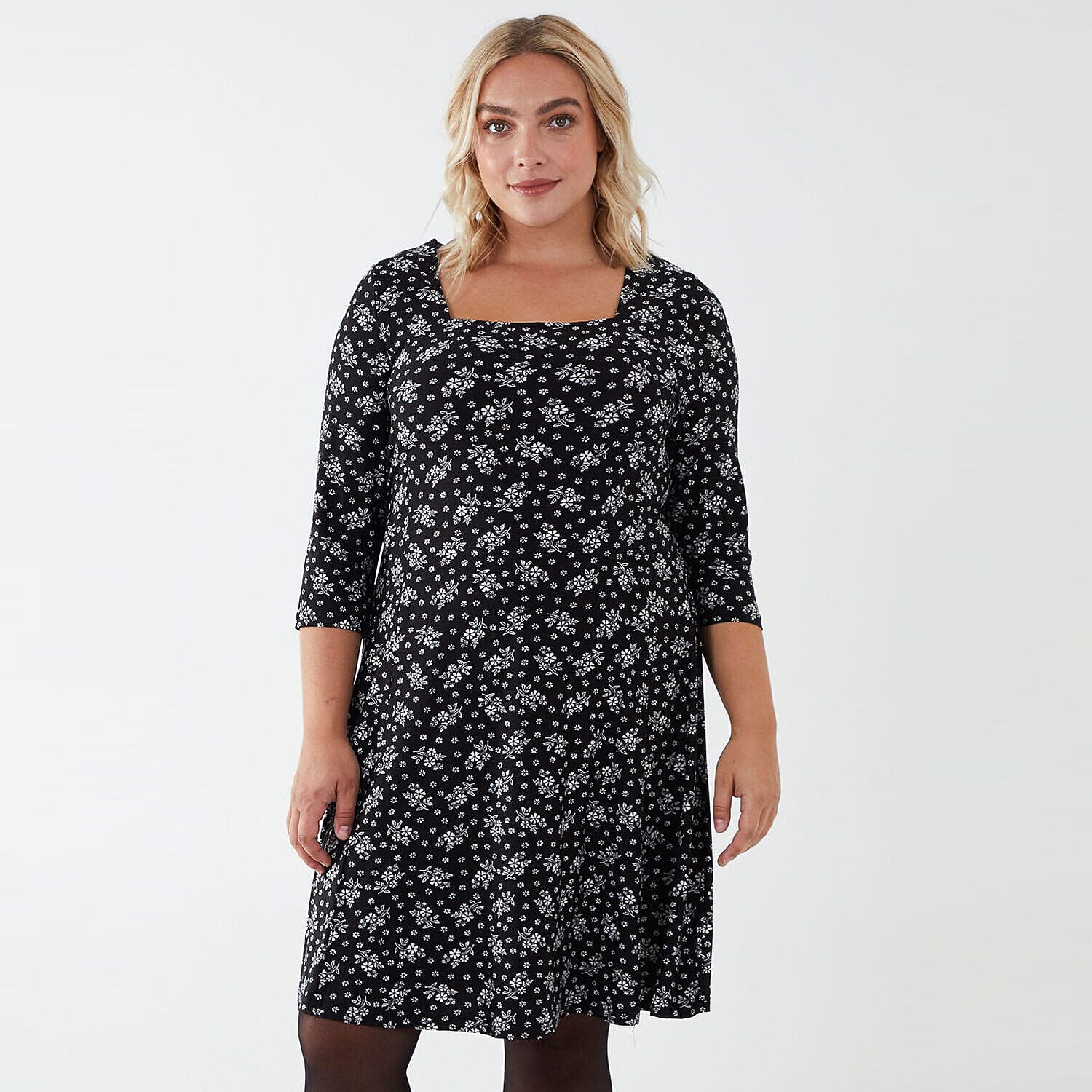 NOVA OF LONDON Floral Pattern Square Neck Swing Dress (Size 18) - Black