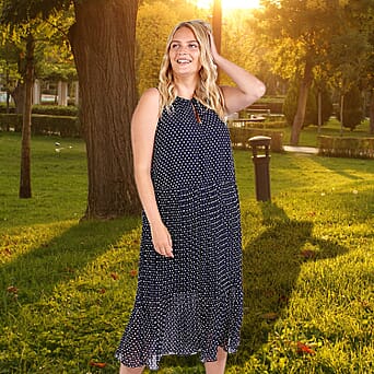 https://tjcuk.sirv.com/Products/89/3/8931773/NOVA-OF-LONDON-Curve-Pleated-Polka-Dot-Midi-Dress-(Size-18)--Navy-Whit_8931773_3.jpg?w=342&h=342