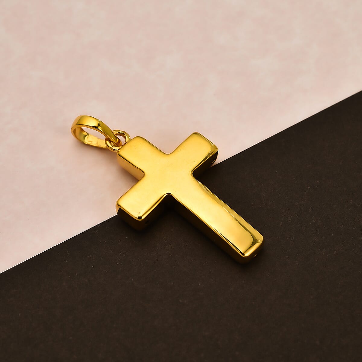 22K Yellow Gold Cross Pendant