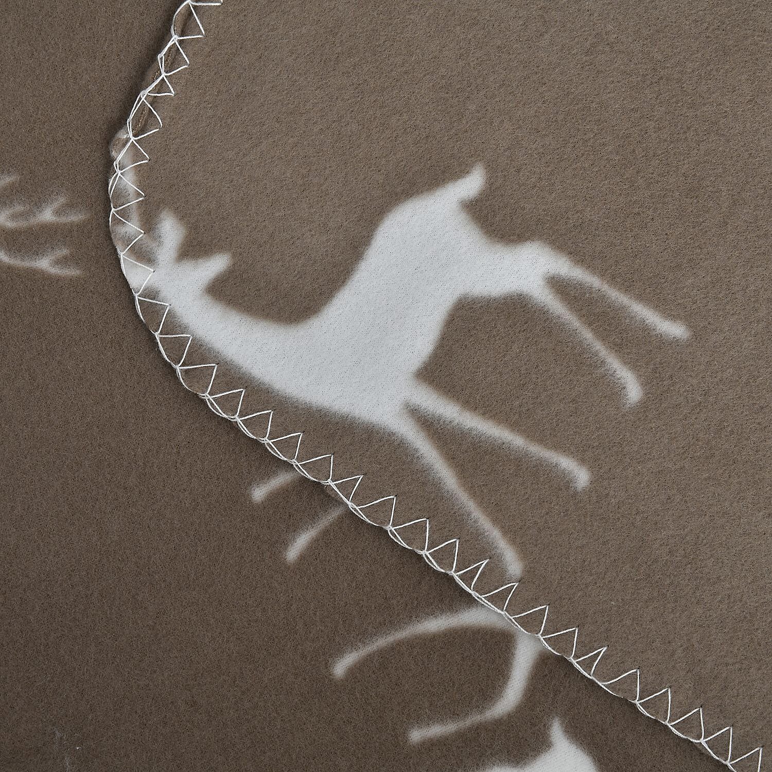 Soft Deer Pattern Fleece Blanket - Coffee