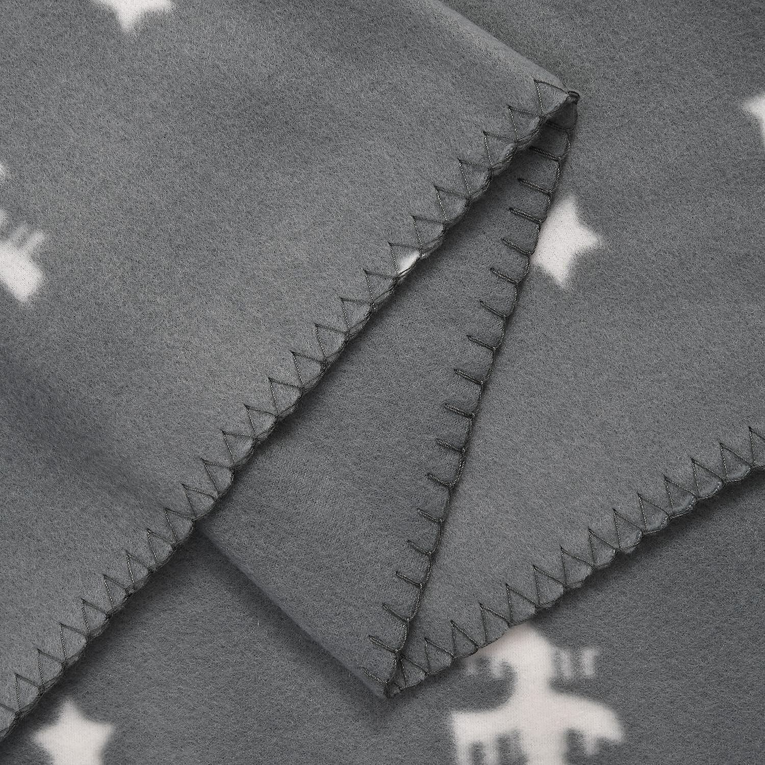 Soft Christmas Tree Pattern Fleece Blanket (Size 170x130 Cm) - Grey