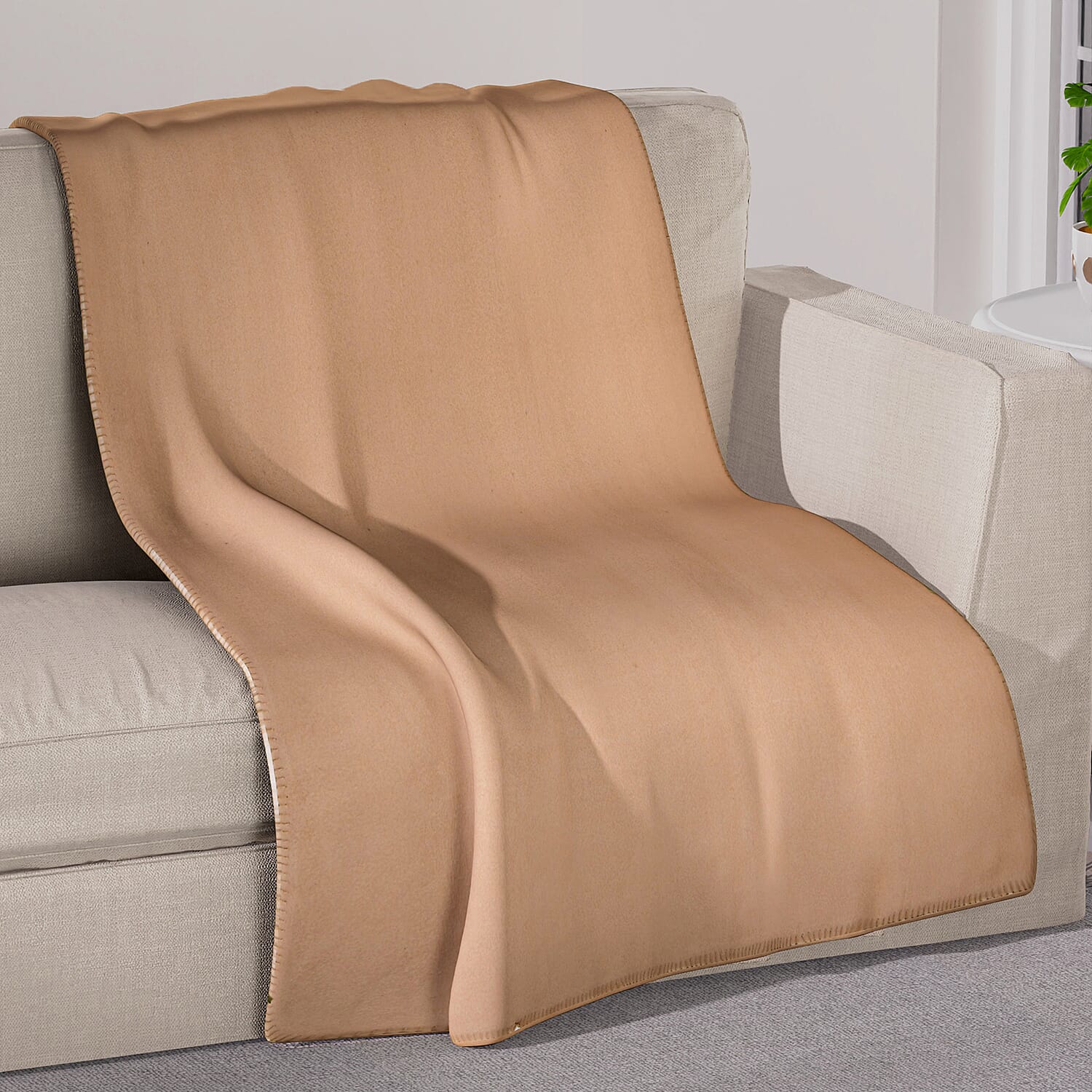 Solid Colour Fleece Blanket (Size 170x130 Cm) - Beige