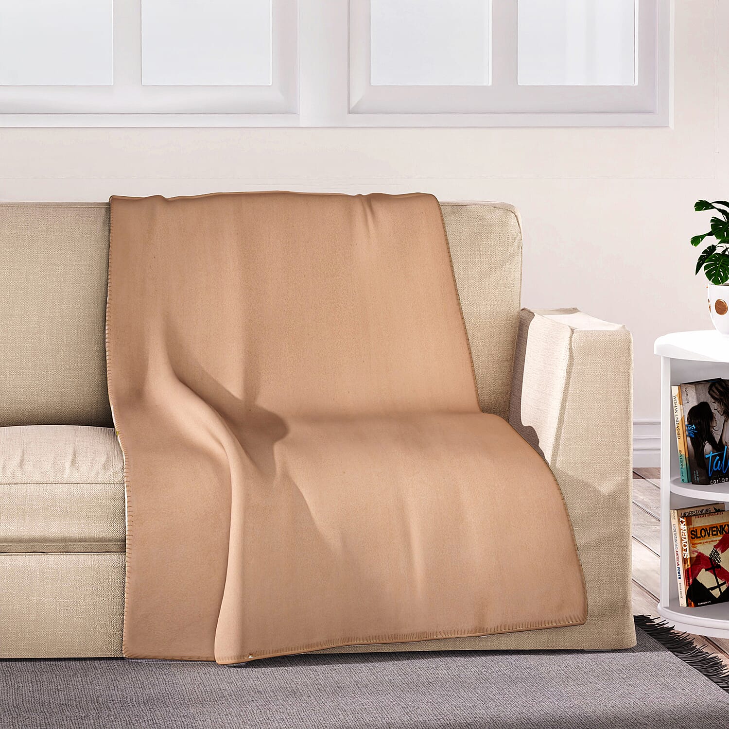 Solid Colour Fleece Blanket (Size 170x130 Cm) - Beige