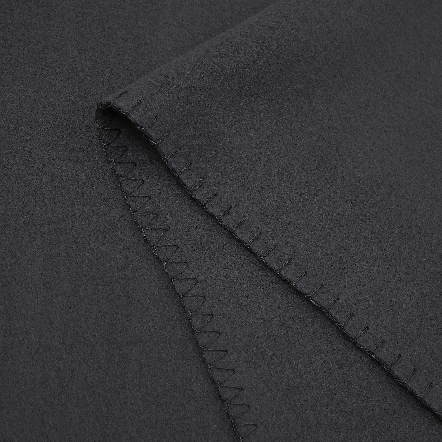 Solid Colour Fleece Blanket (Size 170x130 Cm) - Dark Grey