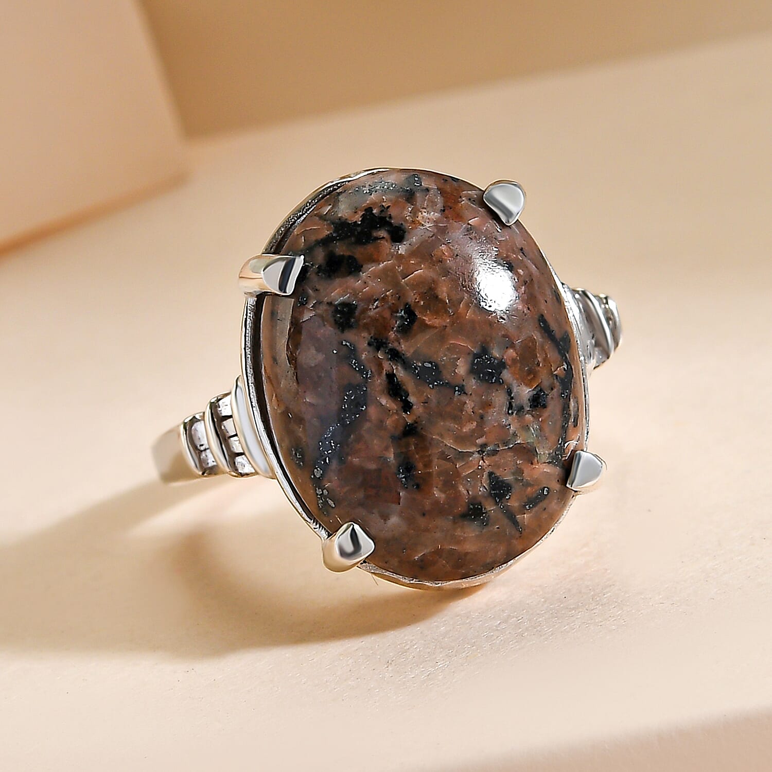 Yooperlite & Diamond Ring in Platinum Overlay Sterling Silver 12.25 Ct