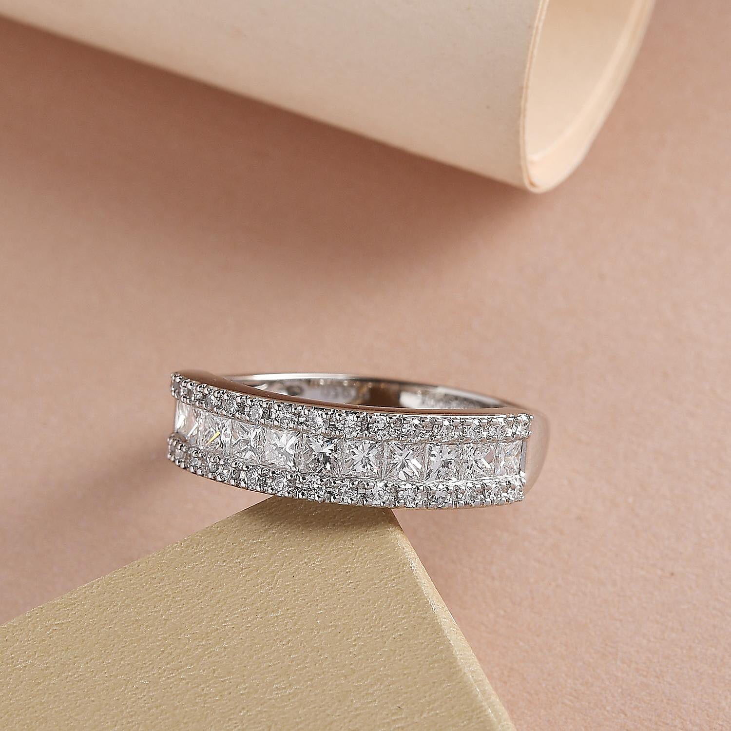 RHAPSODY 950 Platinum IGI Certified Diamond (VS-E-F) Ring 1.00 Ct.