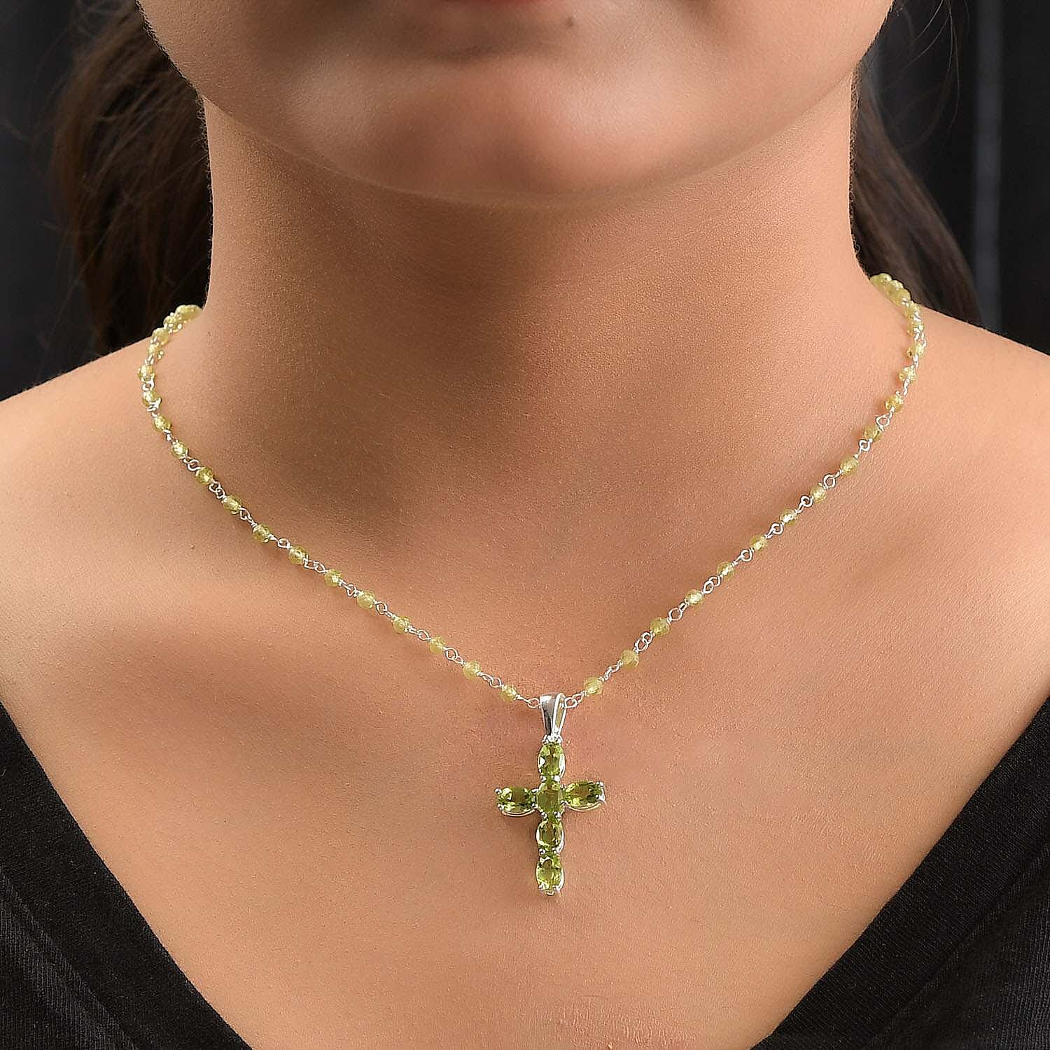 Hebei Peridot Cross Necklace (Size 20) in Sterling Silver 12.70 Ct.