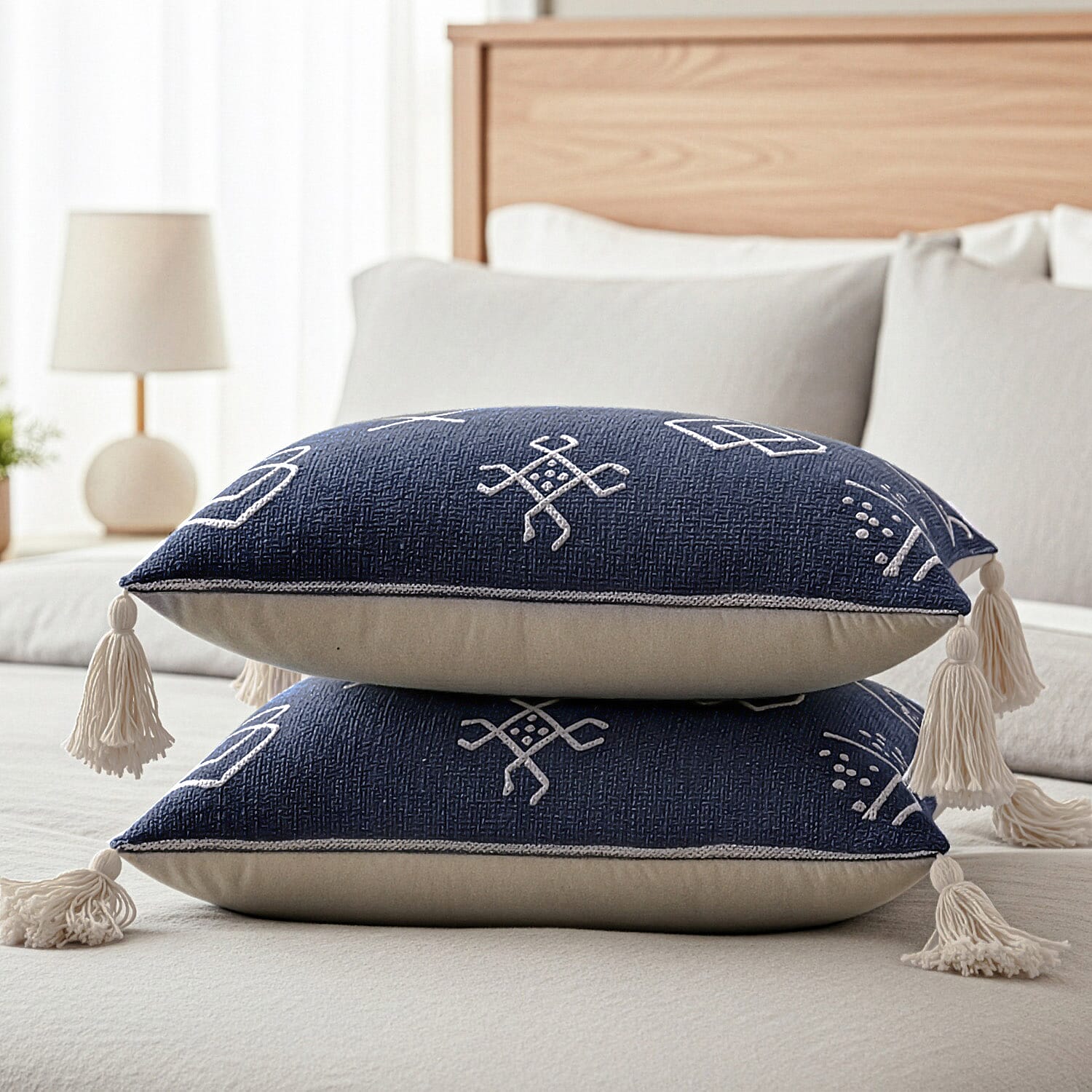 Luxury Close Out - 100% Cotton Handloom Embroidered Throw (Size 170x130 Cm) with Free Cushion Covers (Size 50x30 Cm) - Navy