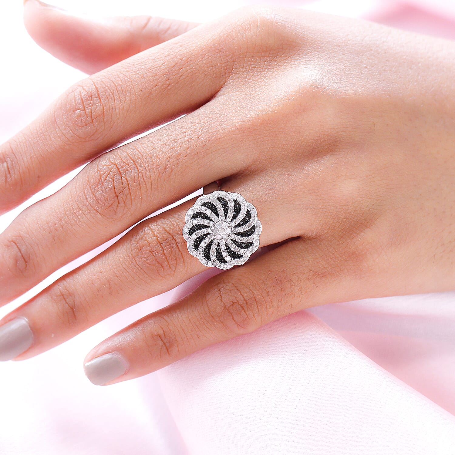 White and Black Diamond Floral Cluster Ring in Platinum Overlay Sterling Silver 0.95 Ct, Silver Wt. 6.19 Gms