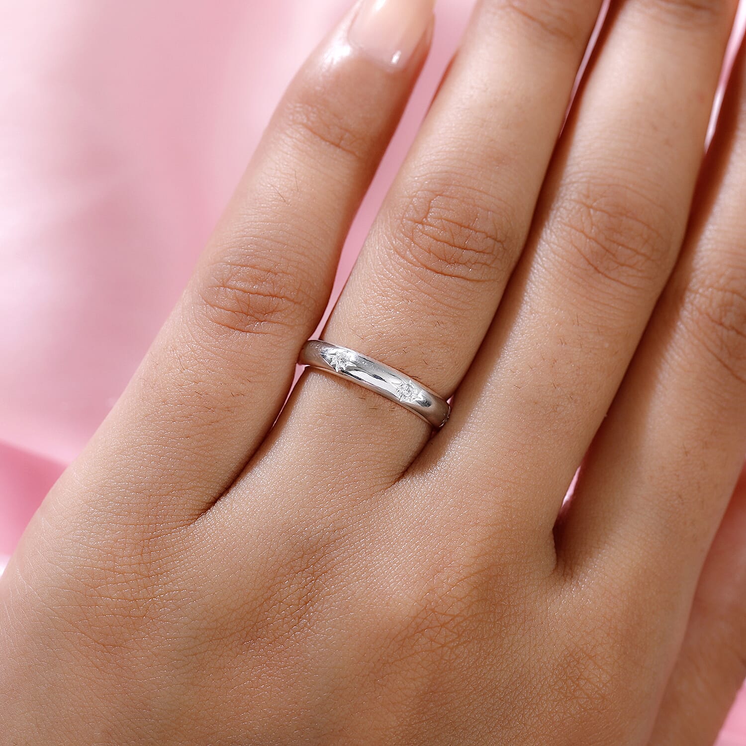 Lustro Stella Sterling Silver Solitaire Band Ring Made with Finest CZ