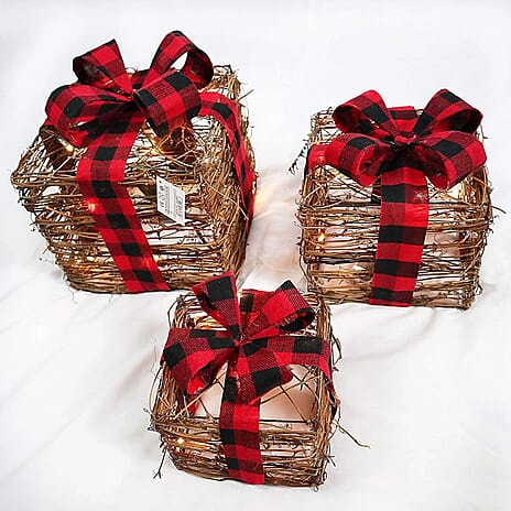 Christmas Gift Wrapping Essentials Bundle &ndash; Bags, Cards & Gift Boxes