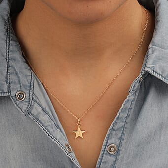 https://tjcuk.sirv.com/Products/D1/0/D10002/Personalised-Engravable-Initial-Star-Pendant-with-Chain_D10002_3.jpg?w=342&h=342
