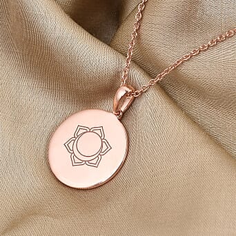 https://tjcuk.sirv.com/Products/D1/0/D10043/Personalised-Engravable-Name-and-Chakra-Disc-with-Chain_D10043_2.jpg?w=342&h=342