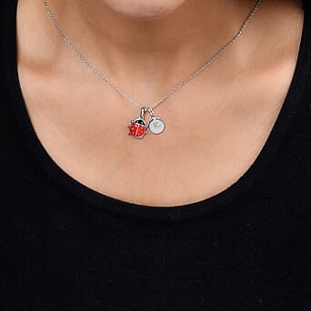 https://tjcuk.sirv.com/Products/D1/0/D10090/Personalised-Engravable-Initial-Necklace-with-Ladybug-Charm-with-20-In_D10090_1.jpg?w=342&h=342