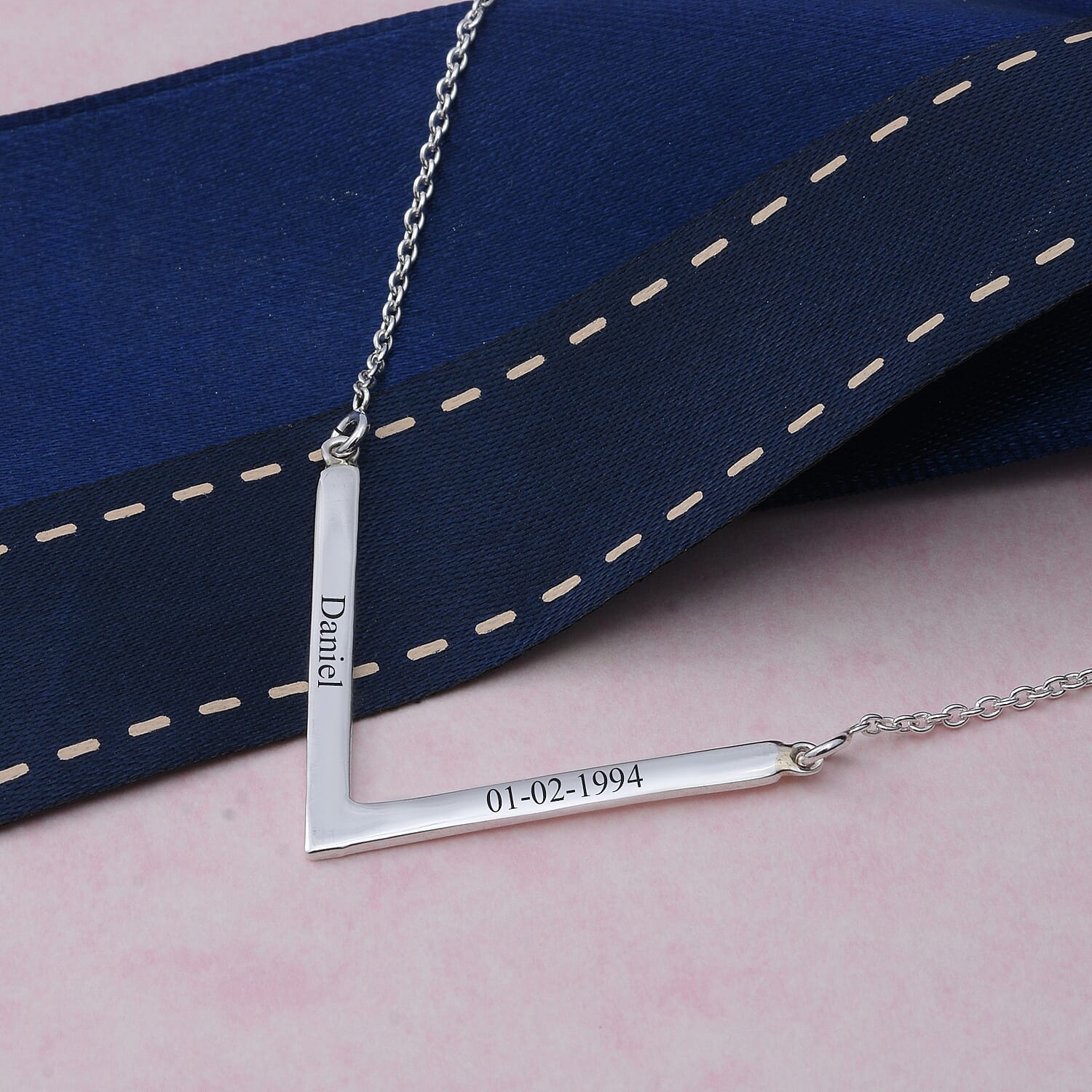 Personalised Engravable V Necklace in Silver, Size 18 Inch