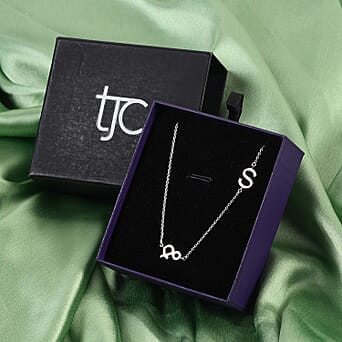 https://tjcuk.sirv.com/Products/D1/0/D10167/Personalised-Engravable-Single-Alphabet-and-Name-Necklace-Size-18+2-I_D10167_2.jpg?w=342&h=342