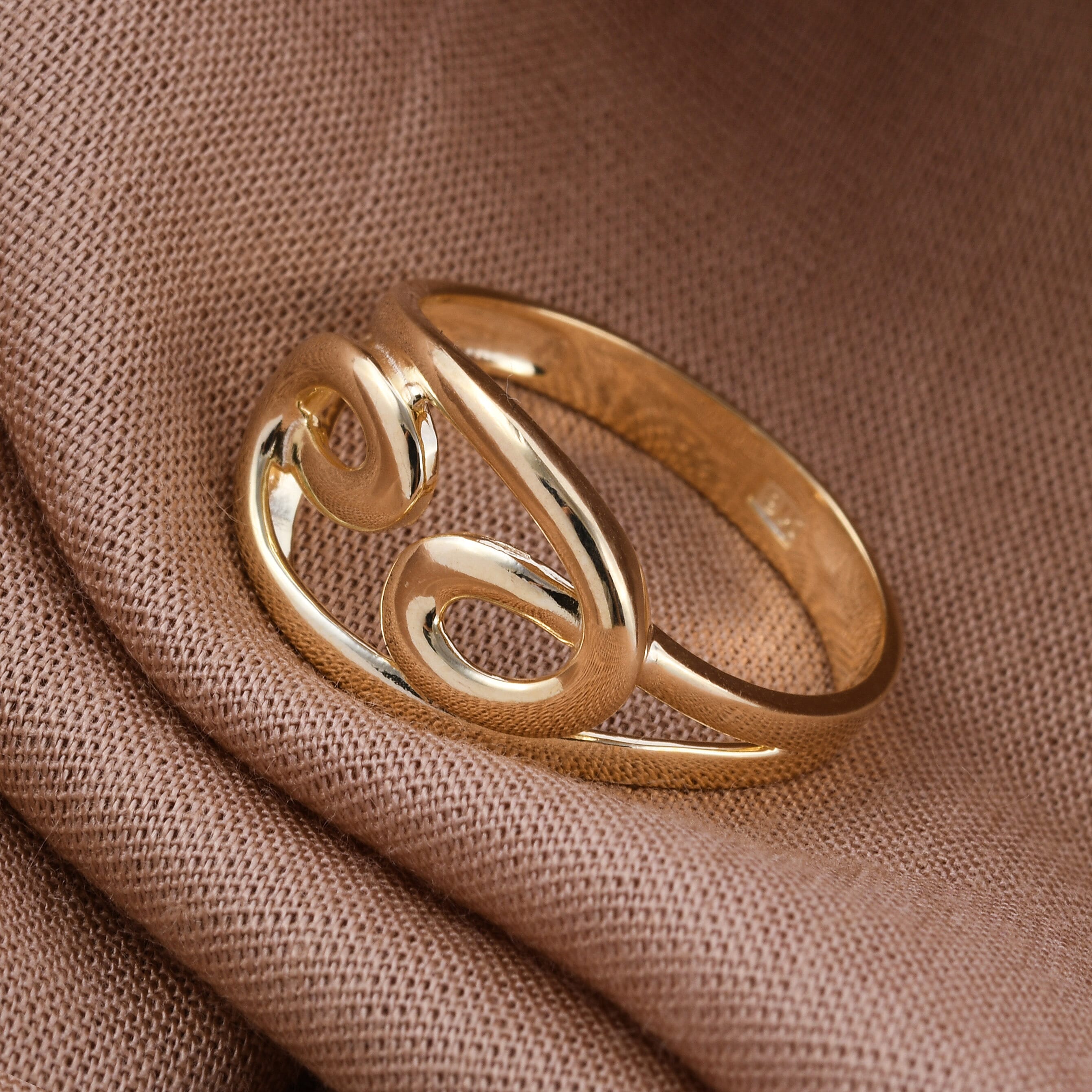 Personalised Engravable Yin and Yang Inspired Ring in 9K Yellow Gold