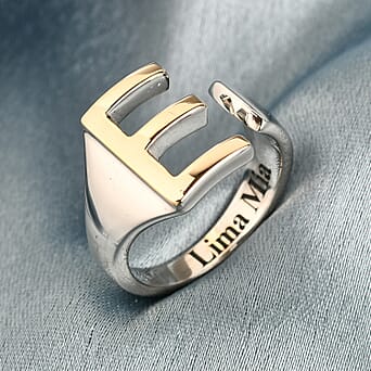 https://tjcuk.sirv.com/Products/D1/0/D10403/Personalised-Engravable-Initial-Ring_D10403_1.jpg?w=342&h=342