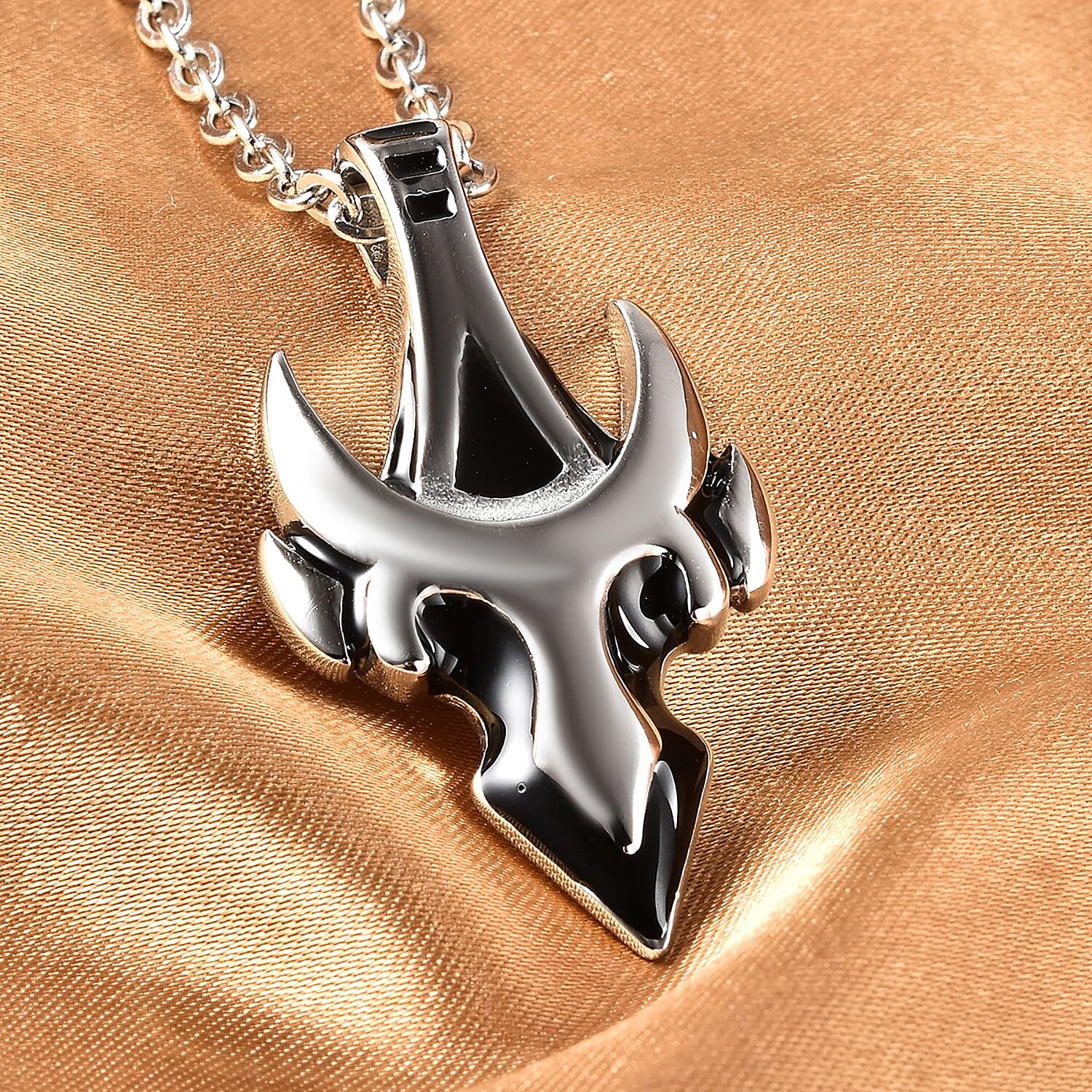 Personalised Engravable Enamelled Tauren Arrow Necklace (Size 19.50/21.50) in Stainless Steel