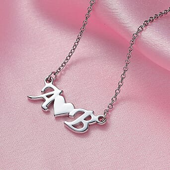 https://tjcuk.sirv.com/Products/D1/0/D10508/Personalised-Heart-Two-Initial-Necklace-in-Silver-Size-18+2-Inch-Fon_D10508_1.jpg?w=342&h=342